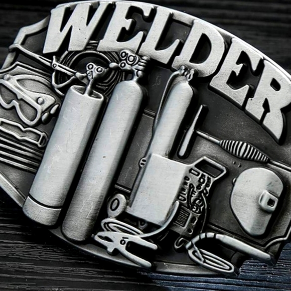 New welder belt buckle approximately 4" - Picture 1 of 2